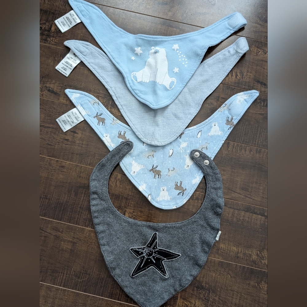 3/$30 Bundle of 4 small bibs